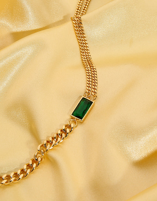 Load image into Gallery viewer, Green Stone Necklace
