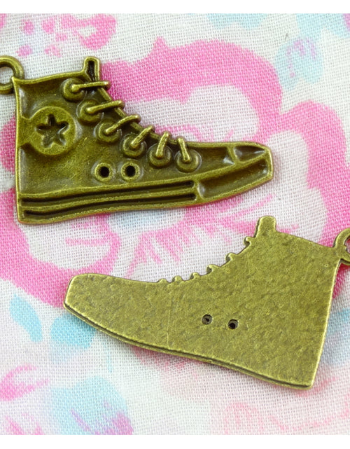 Load image into Gallery viewer, Bronze Earrings Pendants