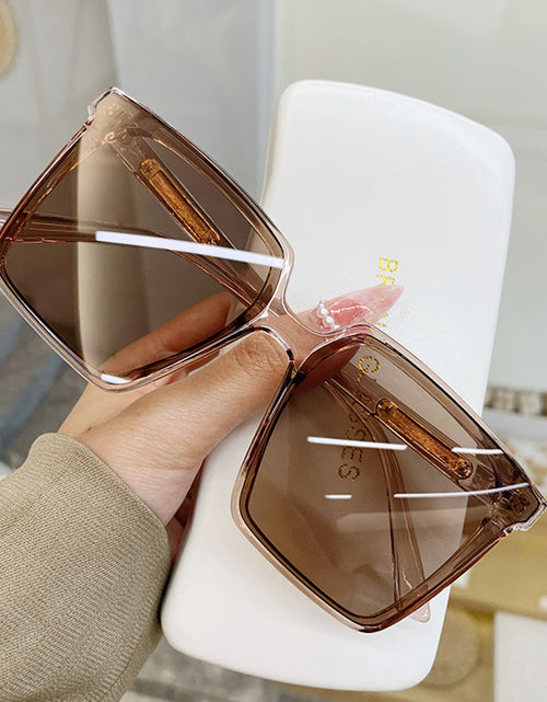 Load image into Gallery viewer, Designer Square Sunglasses